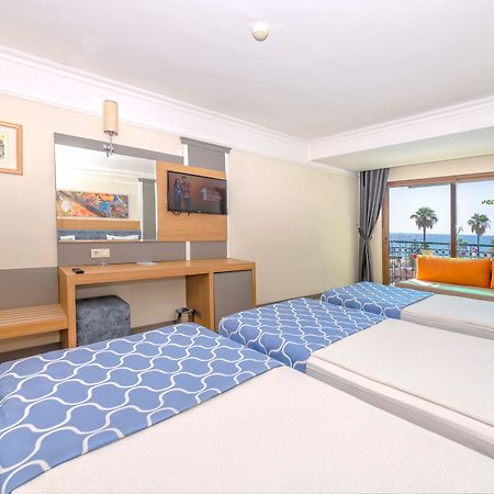 Labada Beach Hotel Çamyuva 外观 照片