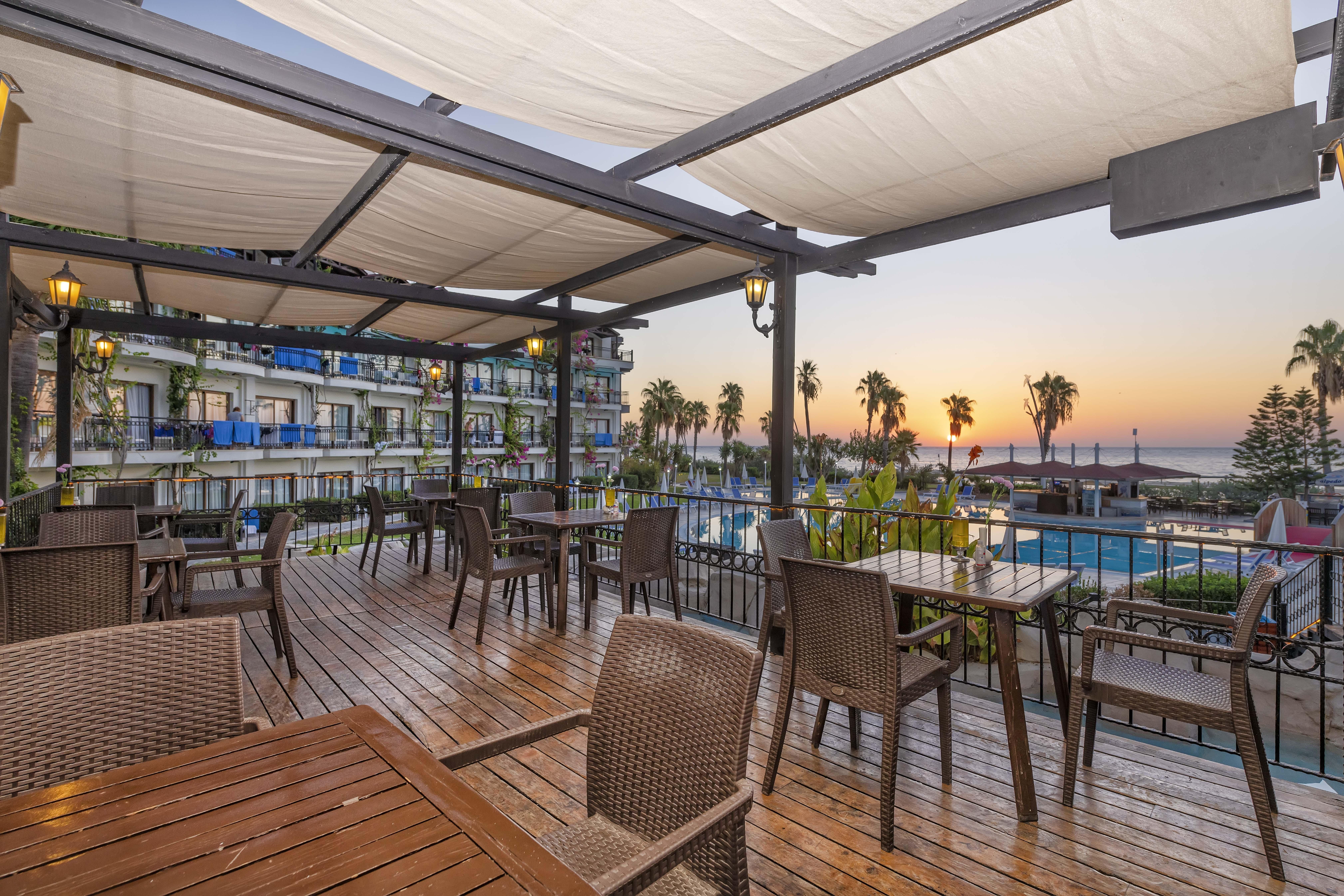 Labada Beach Hotel Çamyuva 外观 照片